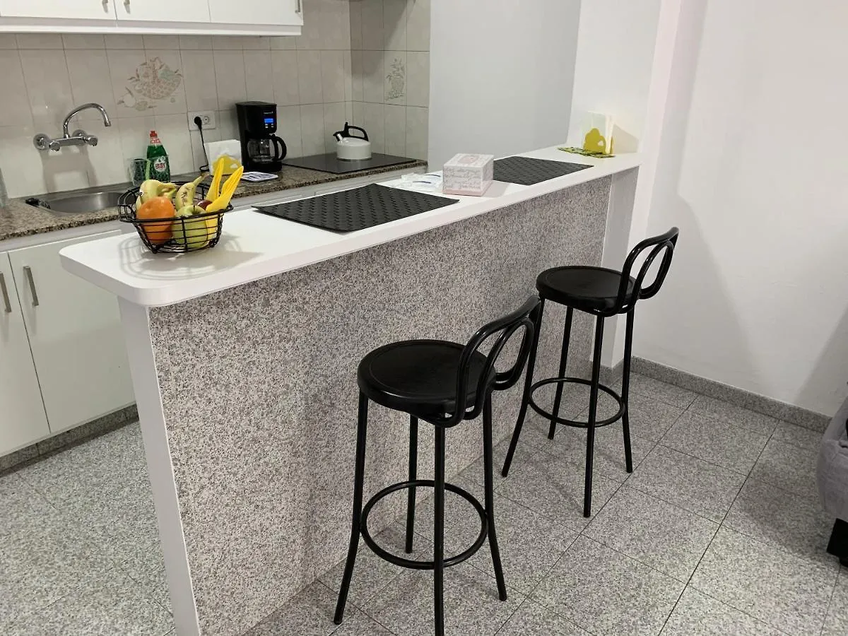 Vivienda Vacacional A 50 Metros De La Playa Puerto de Santiago  Casa vacanze