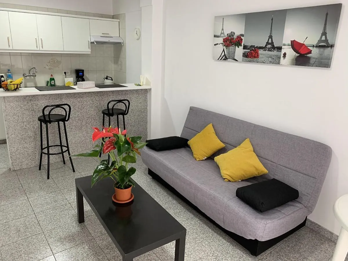 Vivienda Vacacional A 50 Metros De La Playa Puerto de Santiago