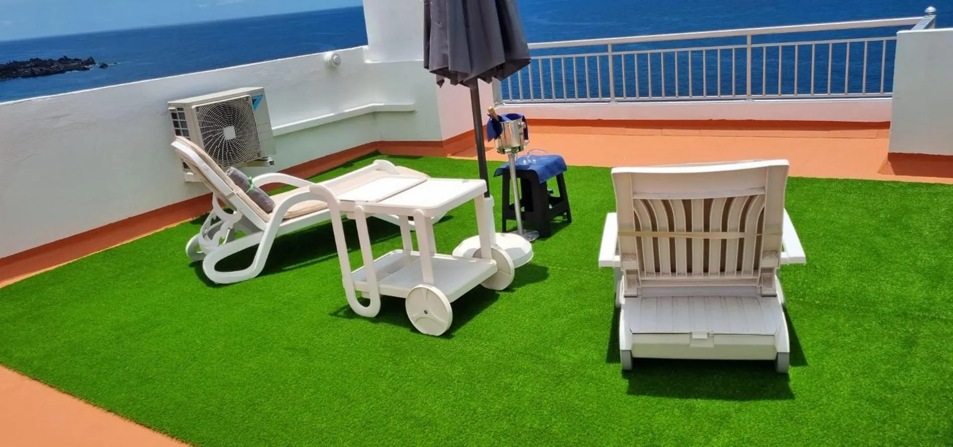 Vivienda Vacacional A 50 Metros De La Playa Puerto de Santiago  Puerto de Santiago (Tenerife)